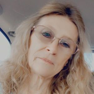 Meet your Posher, Ruth